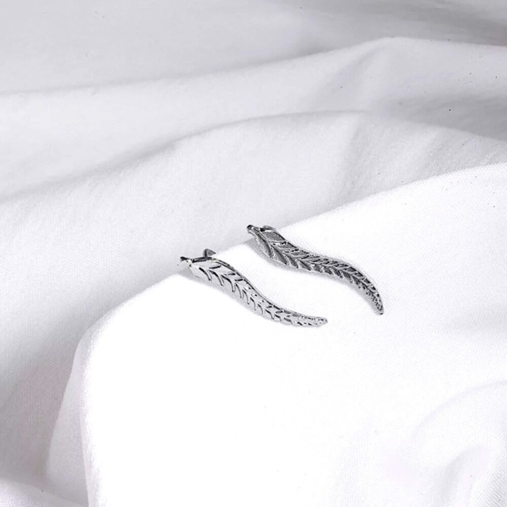 ⚜️𝟯𝟬%𝗢𝗙𝗙 𝗯𝘂𝗻𝗱𝗹𝗲𝘀 𝟯+⚜️ NEW Leaf Classic Floral Climber Earrings - Picture 5 of 9